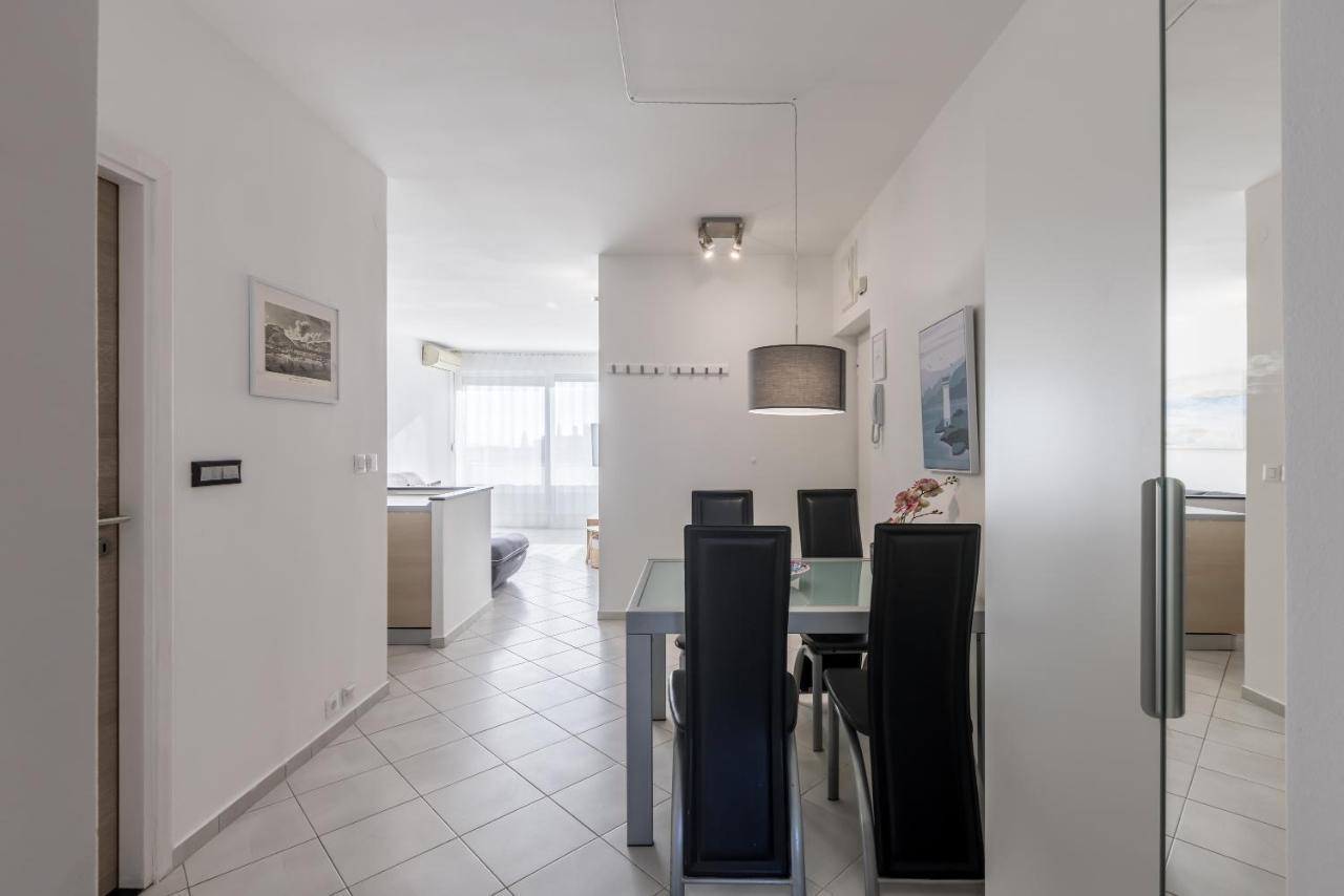 Sundowners Apartment, 52Qm, Double & Single Bed, 10 Min From Old Town Of Split Zewnętrze zdjęcie